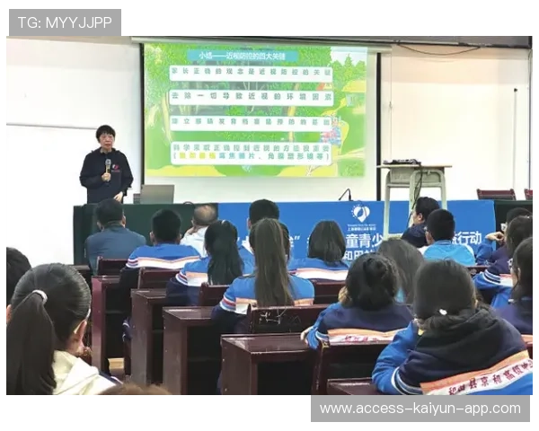 世界花式单板公益课堂开班：夜间课程方便青少年参与学习，单板教学视频 中文